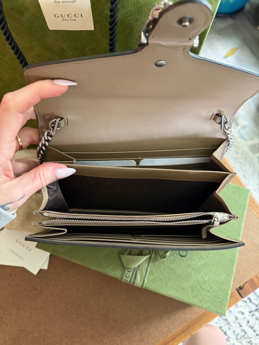 Gucci Beige/Tan Dionysus Wallet on Chain SOLD OUT ONLINE - Picture 3 of 7